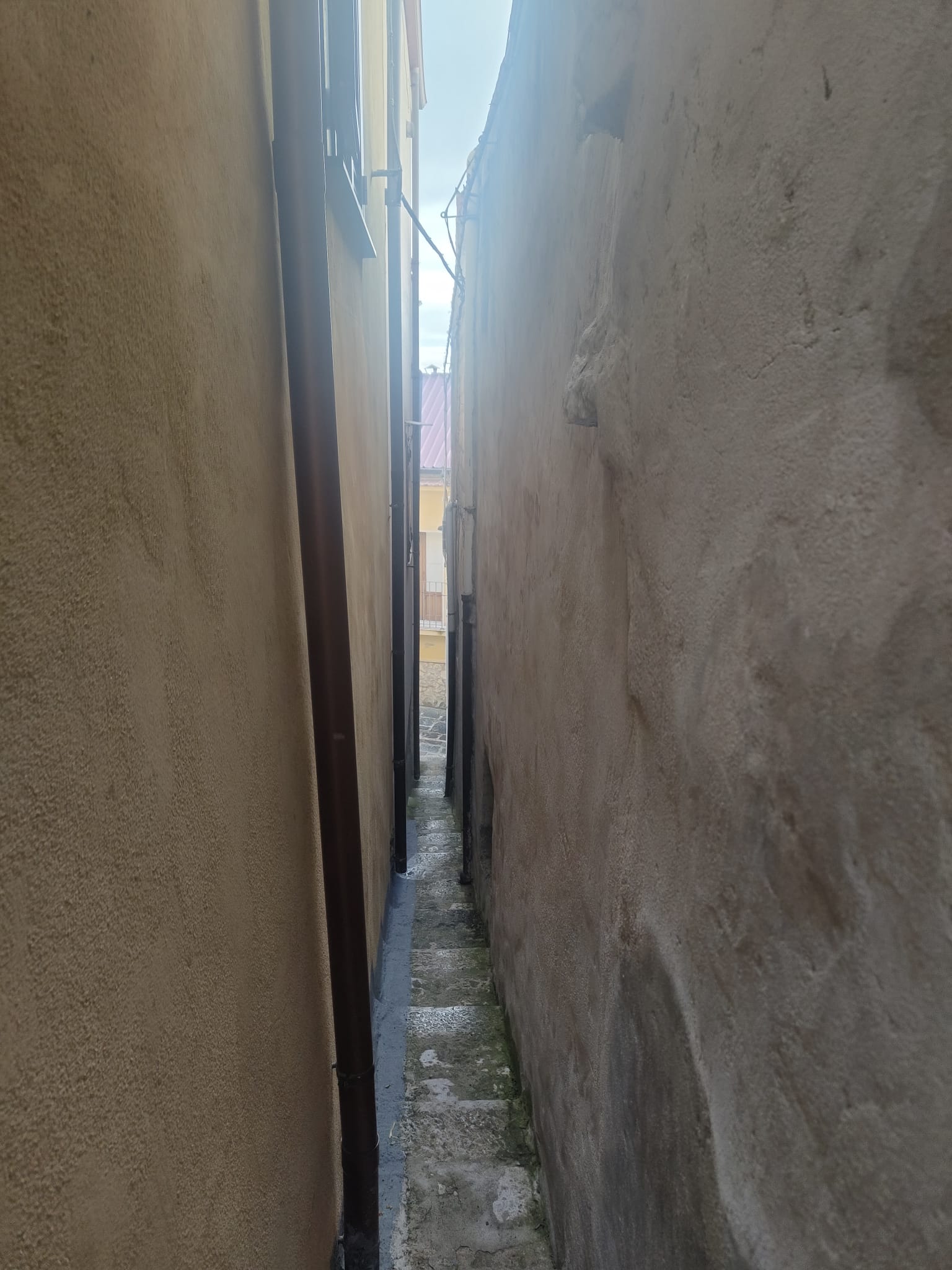 Vicolo Stretto
